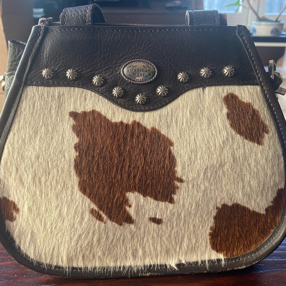 American West Cowhide Crossbody Bag - Brown and White